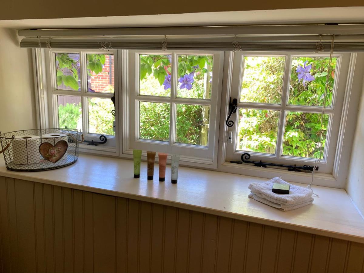 The Cottage Studio Wool Extérieur photo